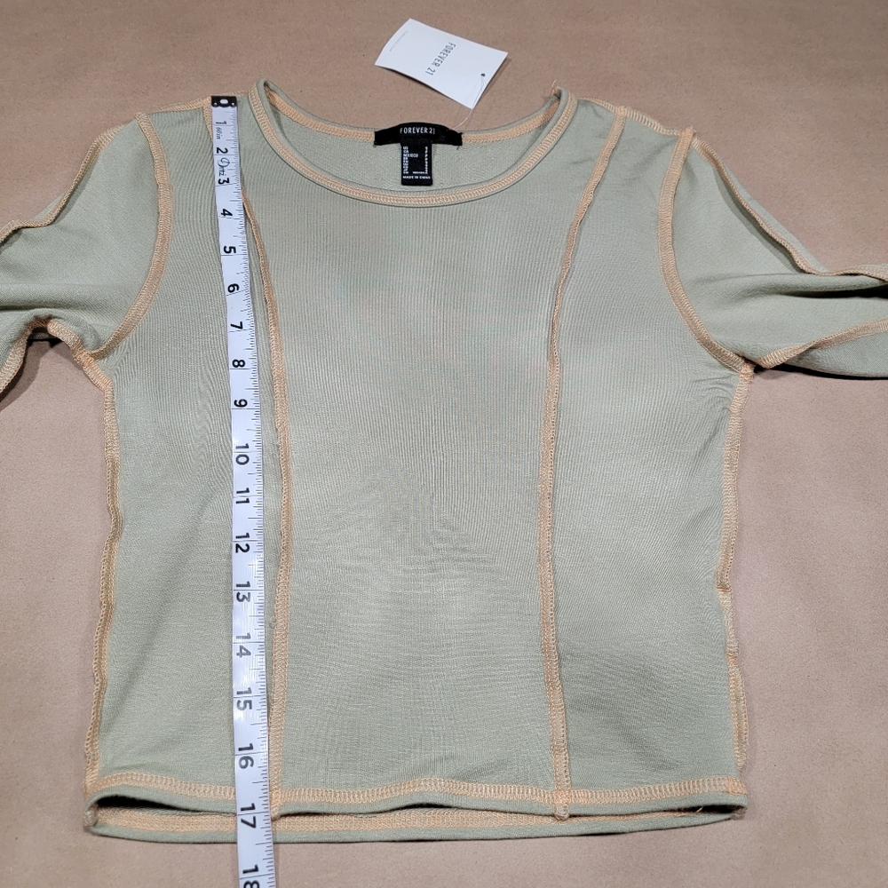 Forever 21 Size S Light Moss Green with Yellow Exposed Seam Cropped Top, NEW - Picture 8 of 11